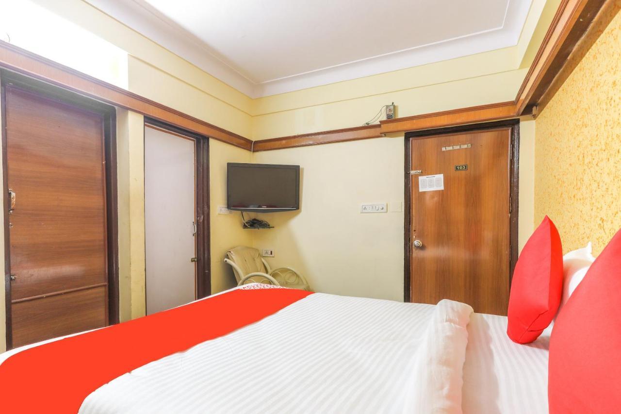 Oyo 62194 Pleasure Palace Hotel Indore Eksteriør billede