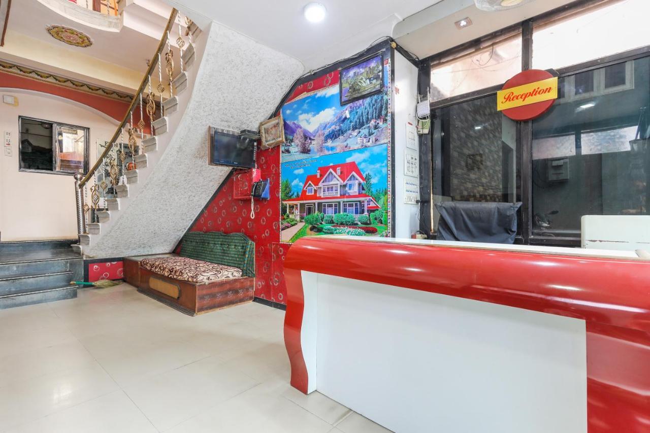 Oyo 62194 Pleasure Palace Hotel Indore Eksteriør billede